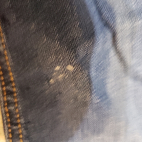 hollister jean. 26x31 - Picture 3 of 9